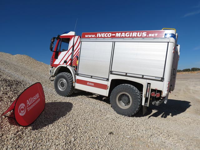 El TLF 3000 más compacto y con caja automática Allison es algo así como una versión sport de un camión de bomberos.